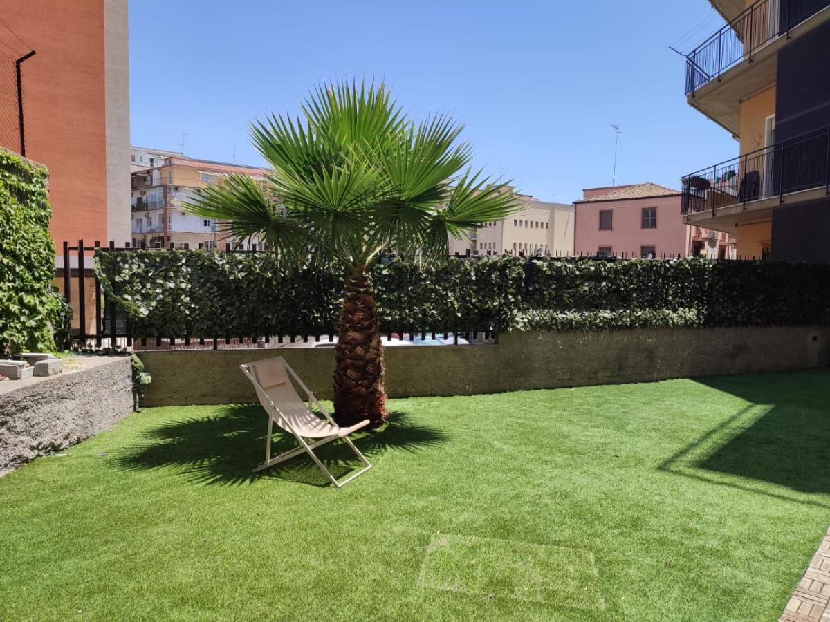 Appartamento Incantevole Con Parcheggio E Giardino Catania Exterior photo